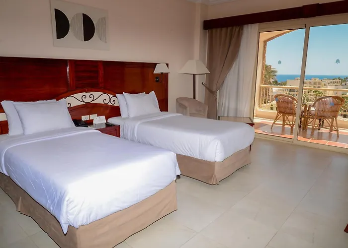 Brayka Bay Reef Resort